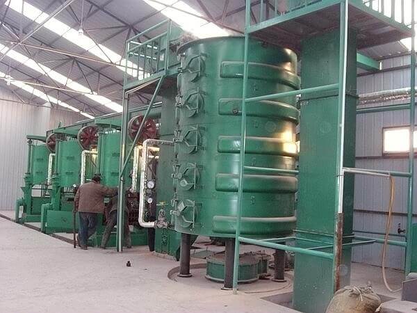 oil-press-machine-installation-in-oil-mill-plant-workshop